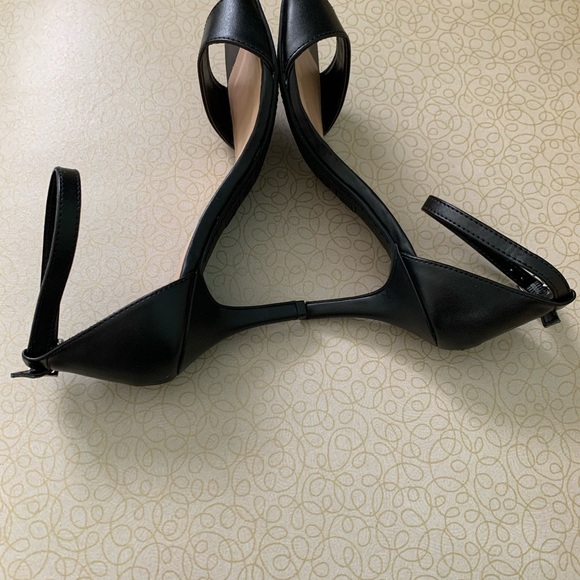 Time And Tru Women's One Strap Heel - Picture 6 of 8